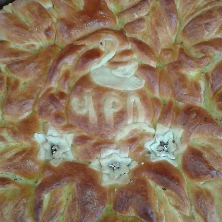 Chuchura Family Hotel 2*