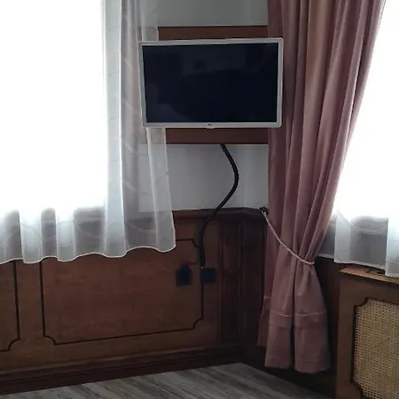 Chuchura Family Otel 2*
